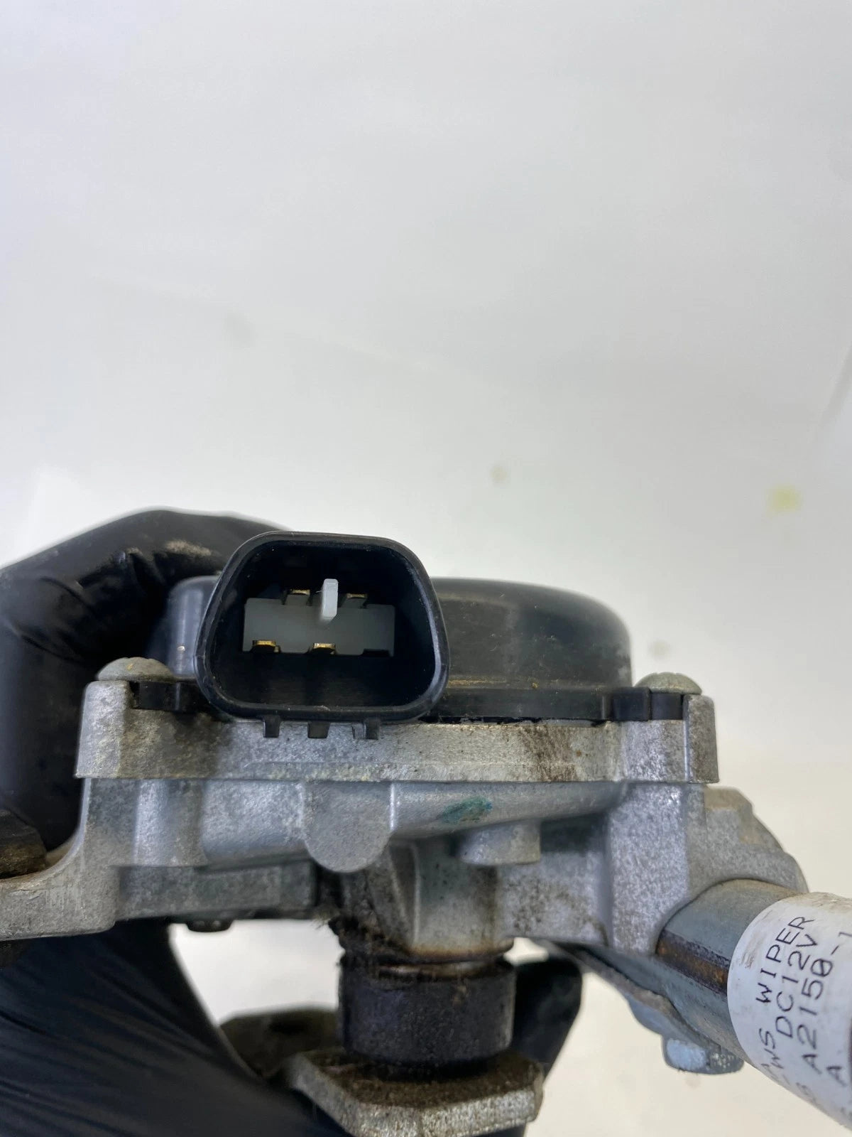 2013-2020 NISSAN PATHFINDER FRONT WINDSHIELD WIPER MOTOR W/ LINKAGE