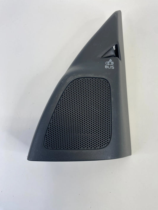 2011-2013 VOLVO S60 FRONT RIGHT DOOR BLIS TWEETER SPEAKER COVER 8635796 OEM
