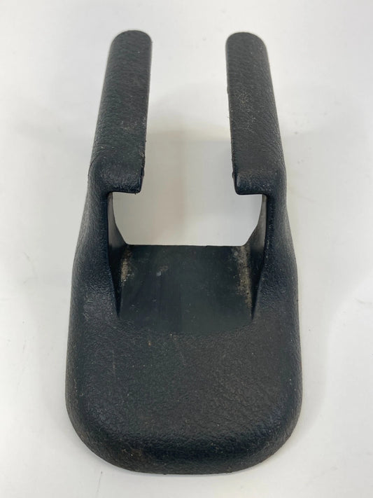03-07 HONDA ACCORD COUPE FRONT RIGHT SIDE SEAT TRACK END COVER TRIM 81198S0NA0