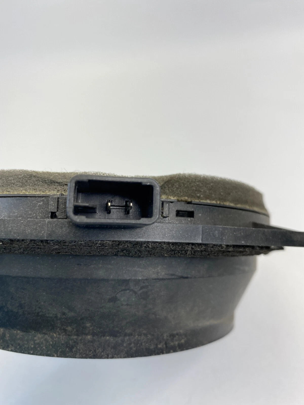 1999-2012 MITSUBISHI GALANT FRONT LEFT DRIVER DOOR AUDIO SPEAKER MR306819 OEM
