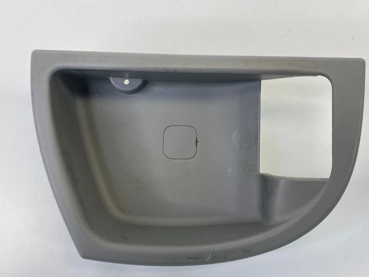 07-09 HYUNDAI SANTA FE REAR RIGHT PASSENGER HANDLE BEZEL COVER TRIM 83621-2B000