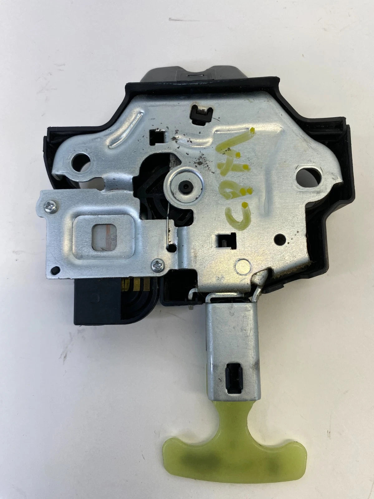 2010-2013 SUZUKI KIZASHI REAR TRUNK LID LOCK LATCH ACTUATOR ASSEMBLY OEM