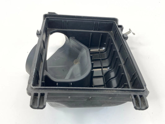 2013-2019 NISSAN SENTRA 1.8 AUTOMATIC AIR INTAKE CLEANER BOX HOUSING LOWER COVER
