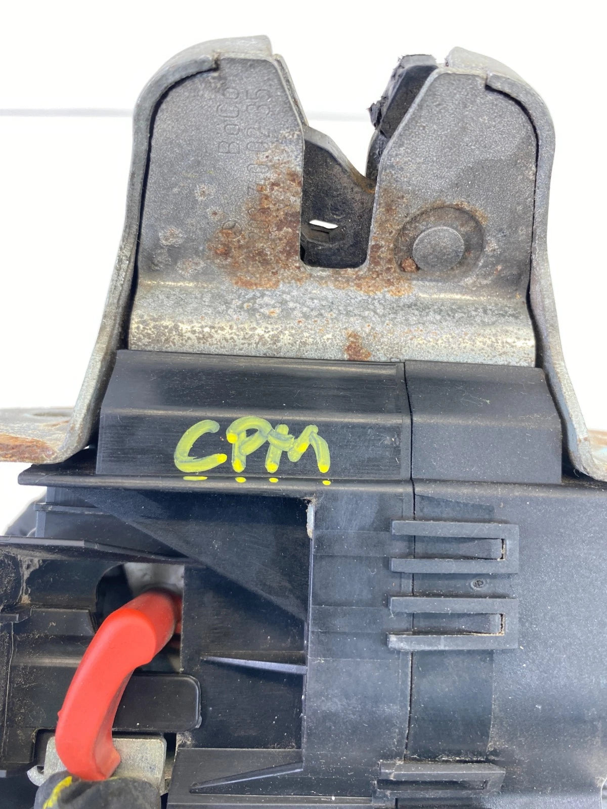 2002-2005 MERCEDES C240 WAGON REAR TRUNK LID LATCH LOCK ACTUATOR UNIT OEM