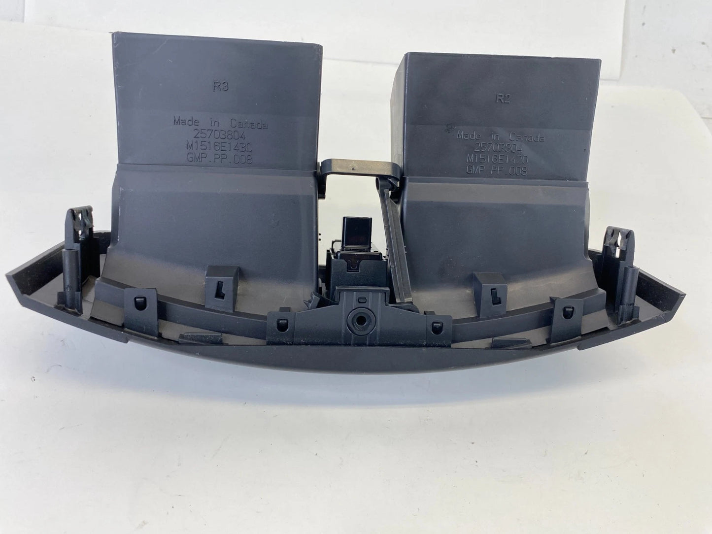 2004-2007 CADILLAC CTS CENTER DASH AC A/C HEATER AIR VENT GRILLE 25703804 OEM