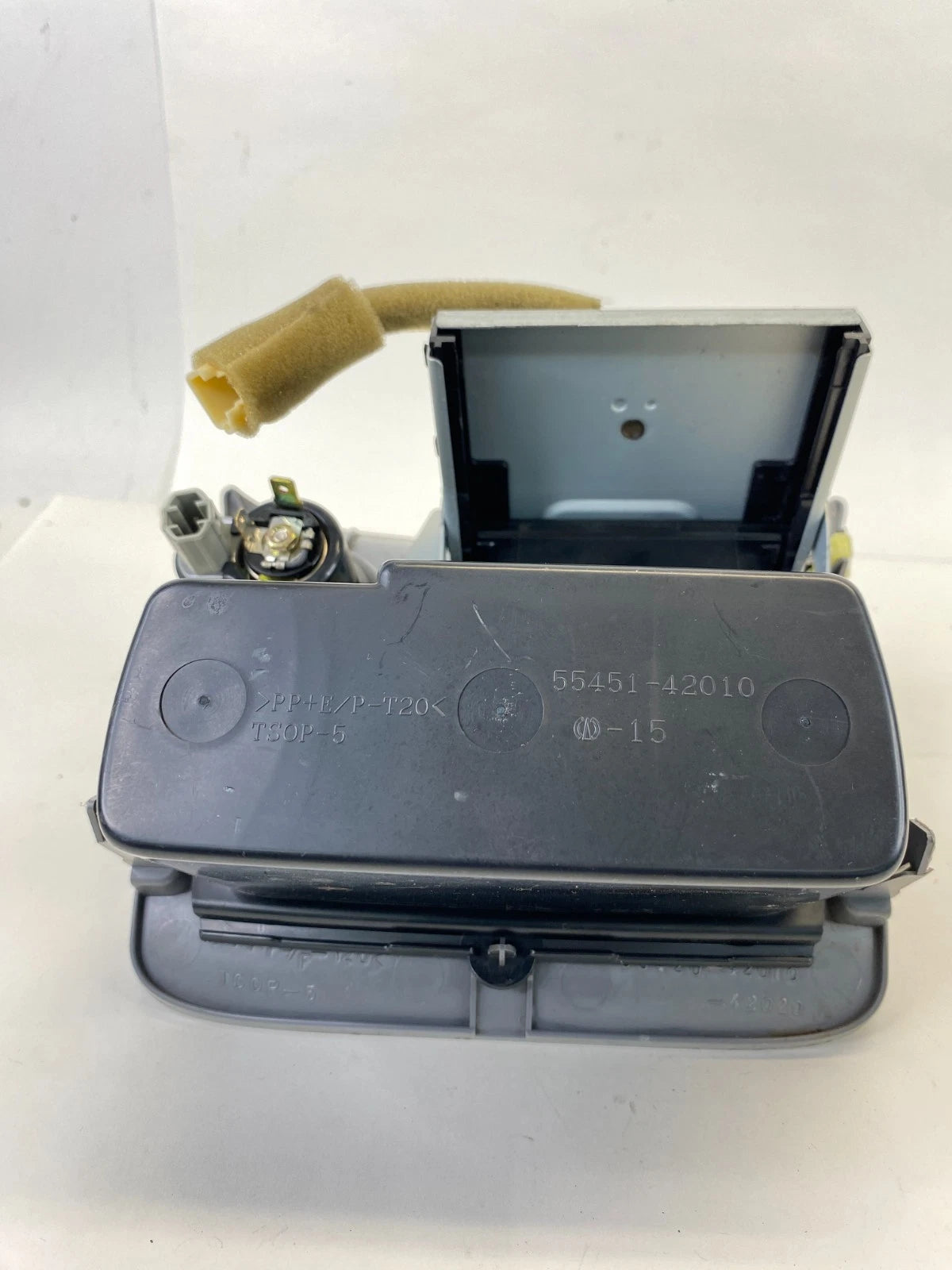 01-05 TOYOTA RAV4 DASH PANEL ASHTRAY TRIM BEZEL W/ POWER OUTLET 55420-42010 OEM