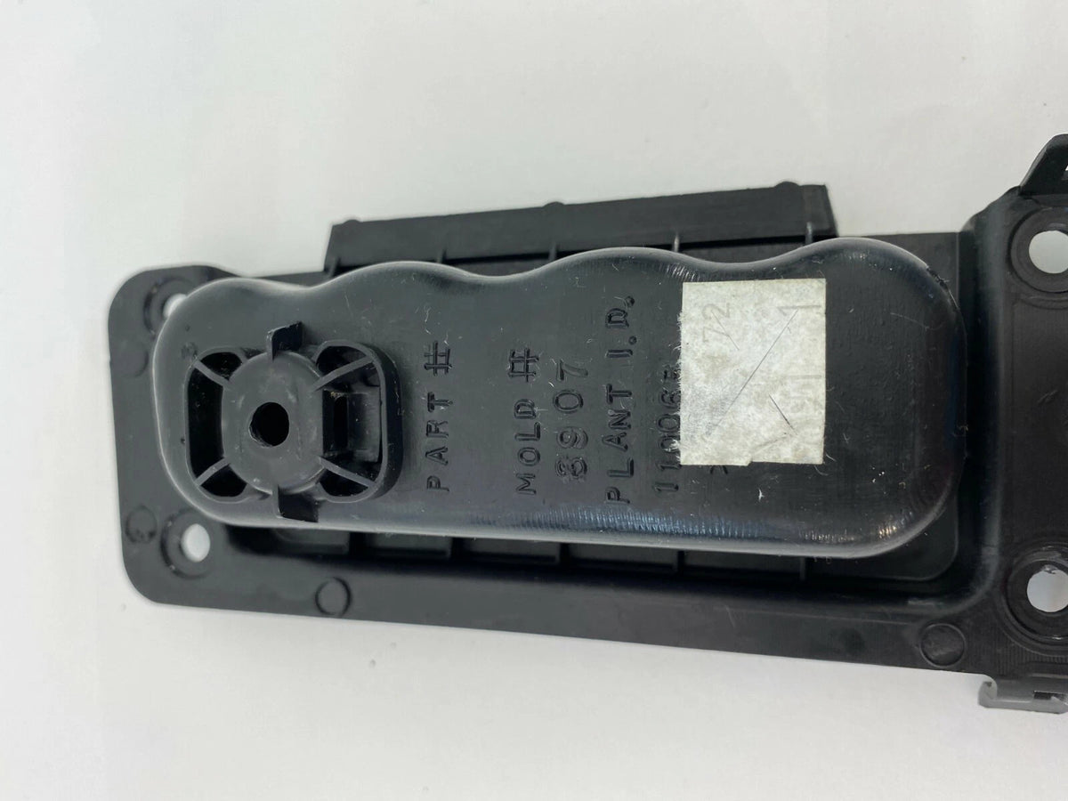 2007-2010 JEEP PATRIOT COMPASS FRONT LEFT DRIVER SIDE WINDOW SWITCH BASE