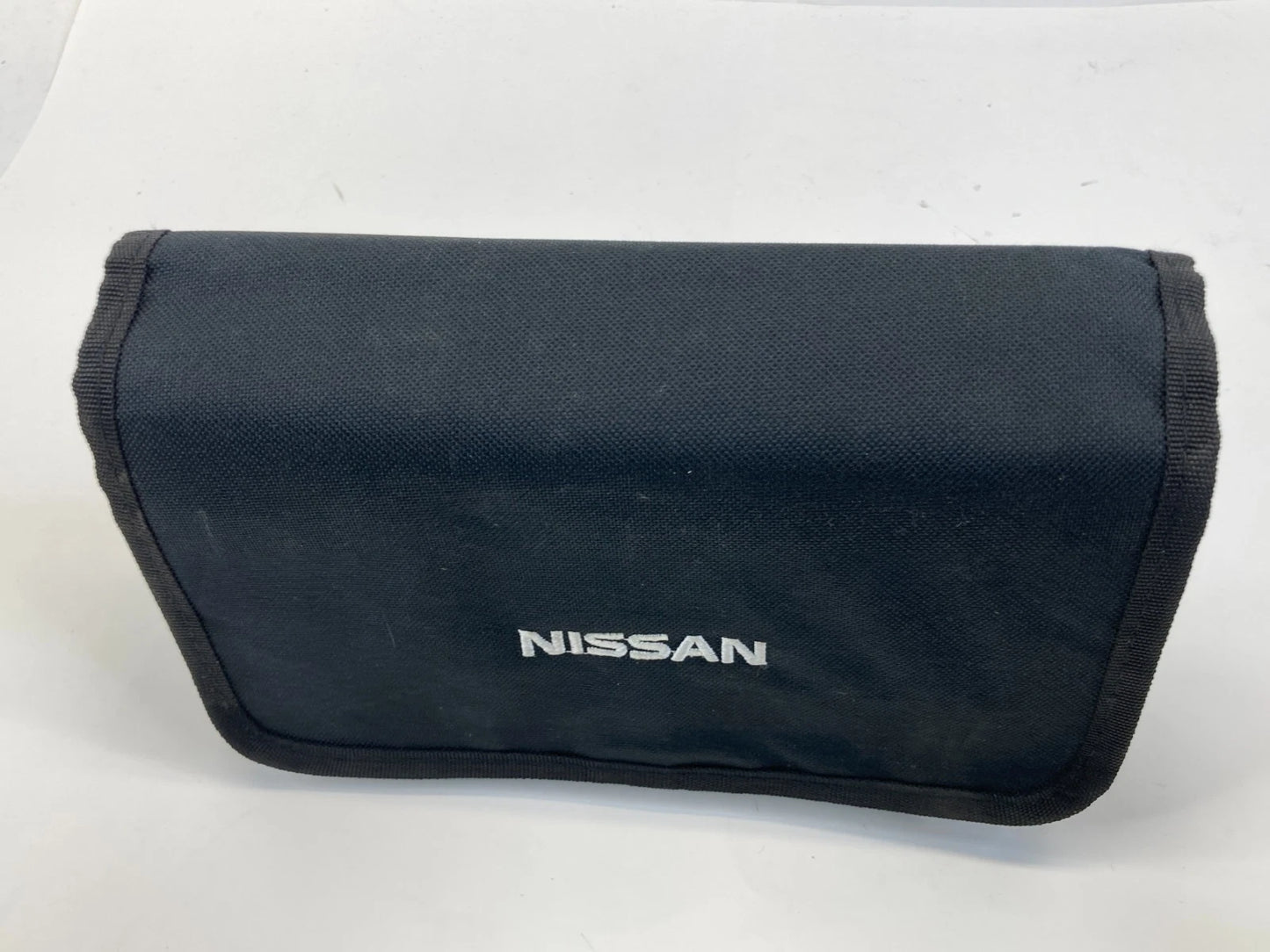 2013 13 NISSAN ALTIMA OWNERS MANUAL & WARRANTY INFORMATION SET KIT W/ CASE