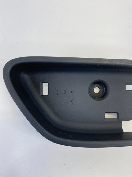 2014-2016 KIA FORTE FRONT RIGHT INTERIOR DOOR HANDLE BEZEL COVER 82621-A7000 OEM