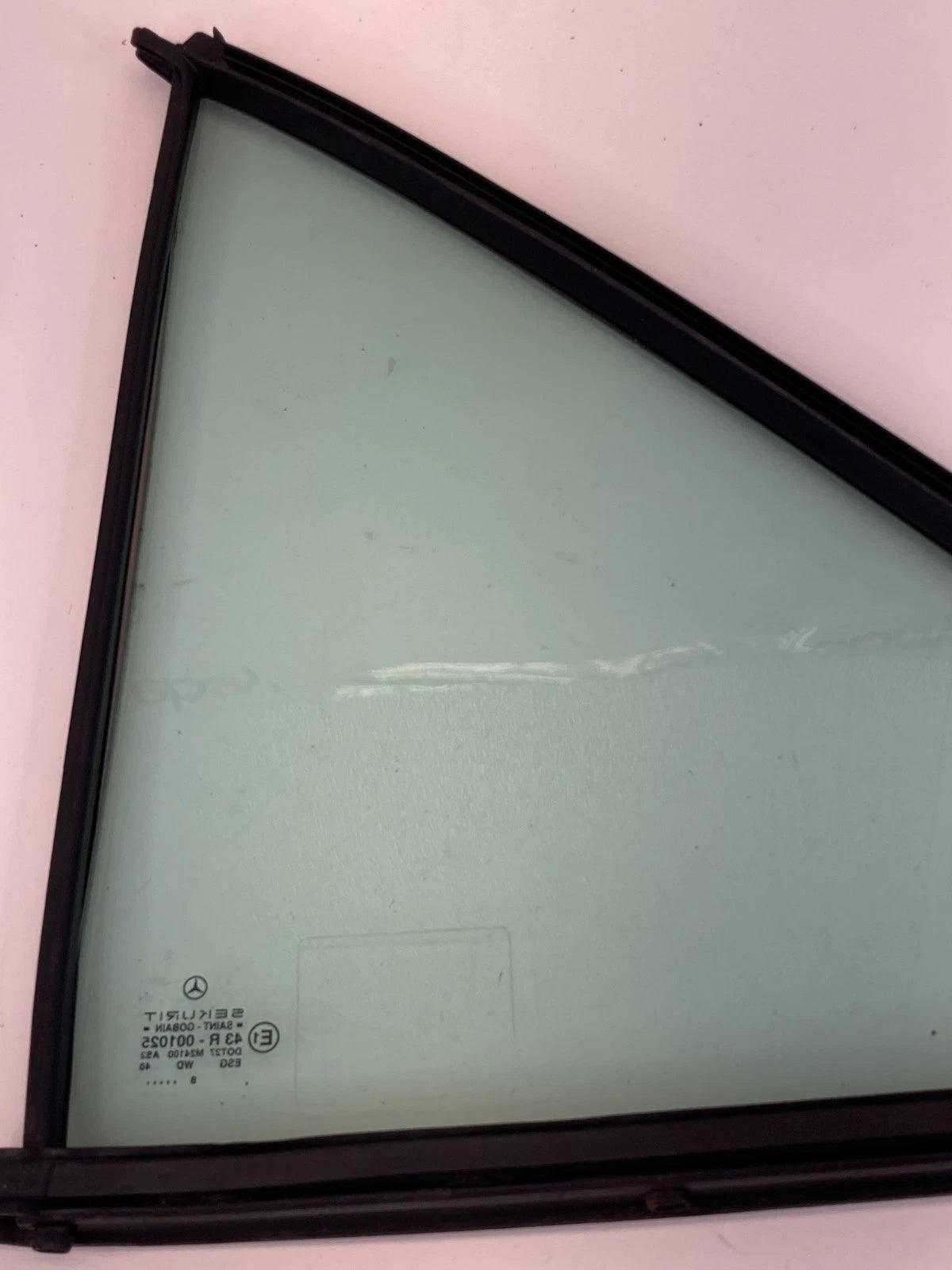 1998-2002 MERCEDES-BENZ E430 REAR RIGHT DOOR QUARTER FIXED WINDOW GLASS OEM