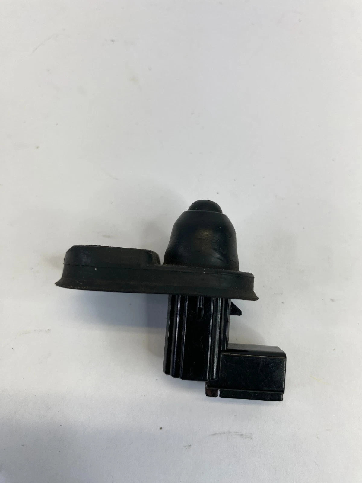 05-10 HONDA ODYSSEY 03-14 ACCORD FR DOOR JAMB AJAR LIGHT SENSOR LAMP SWITCH OEM