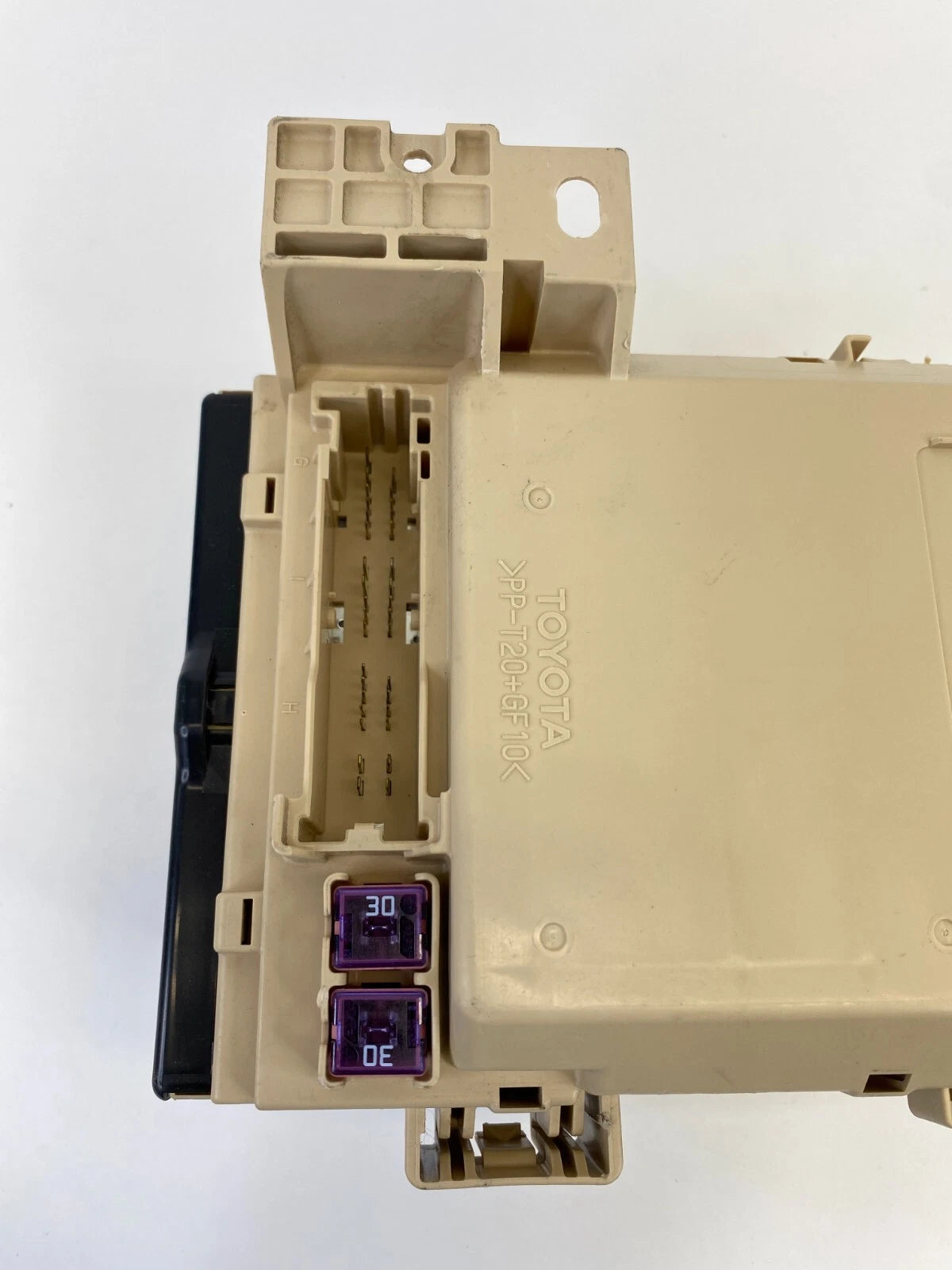 2006-2008 TOYOTA SOLARA 3.3L CONVERTIBLE INTERIOR CABIN JUNCTION FUSE BOX OEM