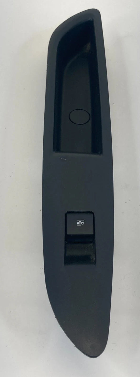 2017-2019 CHEVROLET TRAX REAR LEFT BACK WINDOW CONTROL SWITCH 22915112 OEM
