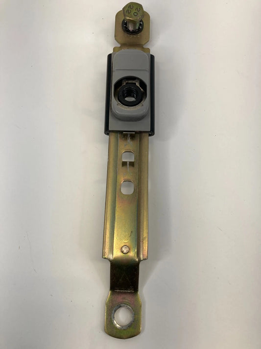 03 04 MITSUBISHI MONTERO SPORT FR LEFT DRIVER SEAT BELT HEIGHT ADJUSTER BRACKET