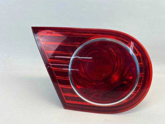 2004 2005 2006 KIA AMANTI REAR LEFT DRIVER INTERIOR TAIL LIGHT TAILLIGHT LH OEM