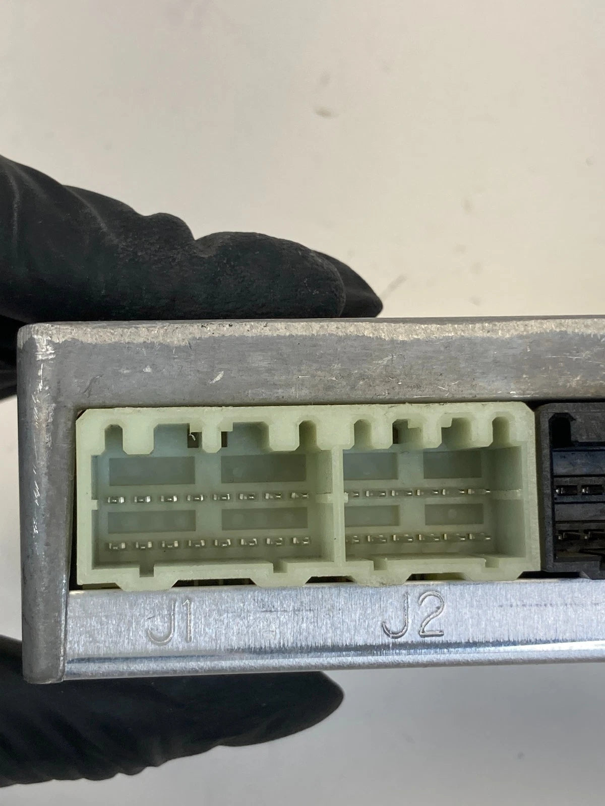 2011 Buick LaCrosse Telematics Communication Control Module Onstar 22782872