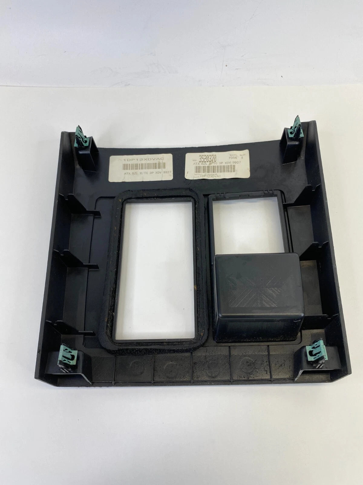 08-12 JEEP LIBERTY CENTER CONSOLE AT GEAR SHIFTER COVER TRIM BEZEL 1DP12XDVAC