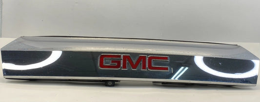 2010-2015 GMC TERRAIN LIFTGATE TAILGATE FINISH TRIM CHROME MOLDING W/ CAMERA
