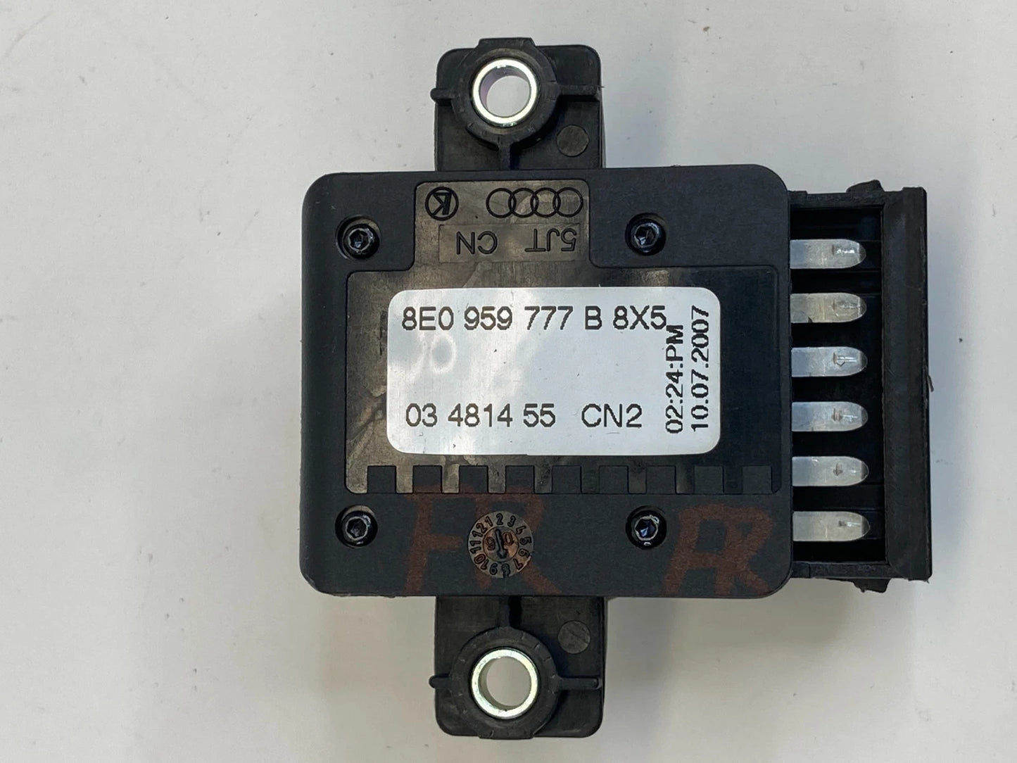 2002-2025 AUDI A4 QUATTRO PASSENGER RIGHT SIDE LUMBAR SUPPORT SWITCH OEM