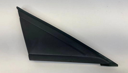 12-18 FORD FOCUS FRONT PASSENGER MIRROR EXTERIOR CORNER TRIANGLE TRIM COVER OEM