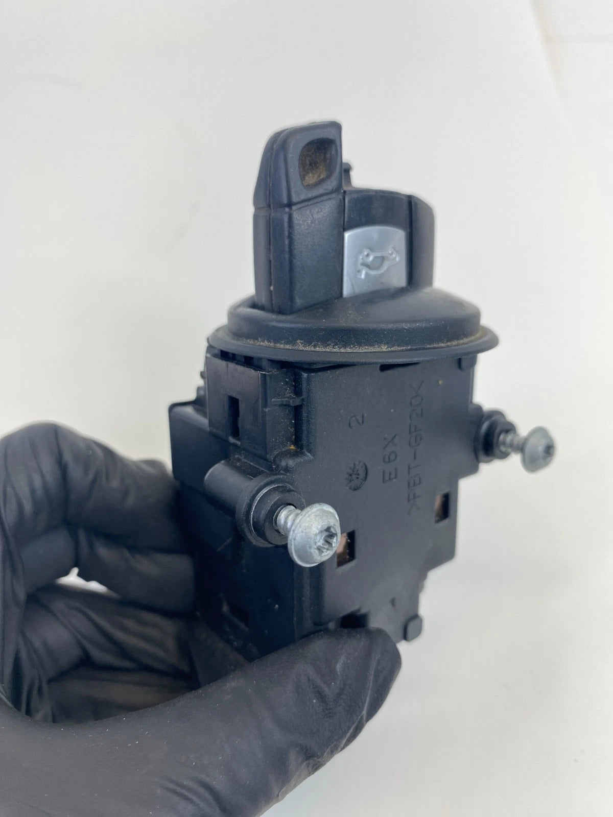 2006 2007 BMW 525i Ignition Engine Start Stop Switch W /Key 6954722-11 OEM