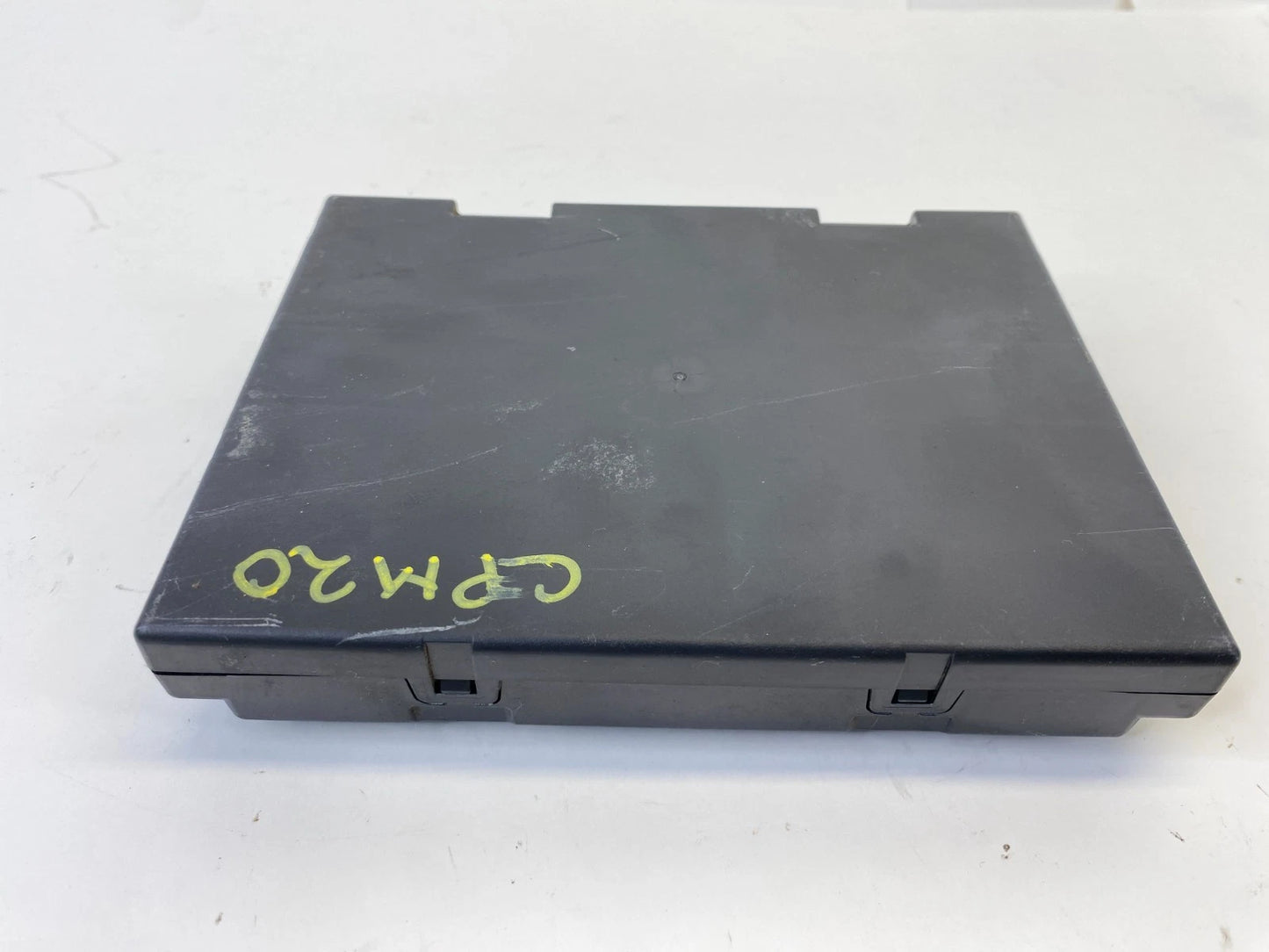 2012 CHEVROLET CHEVY SONIC 1.8L L4 A/T BODY CONTROL MODULE 13582620 OEM