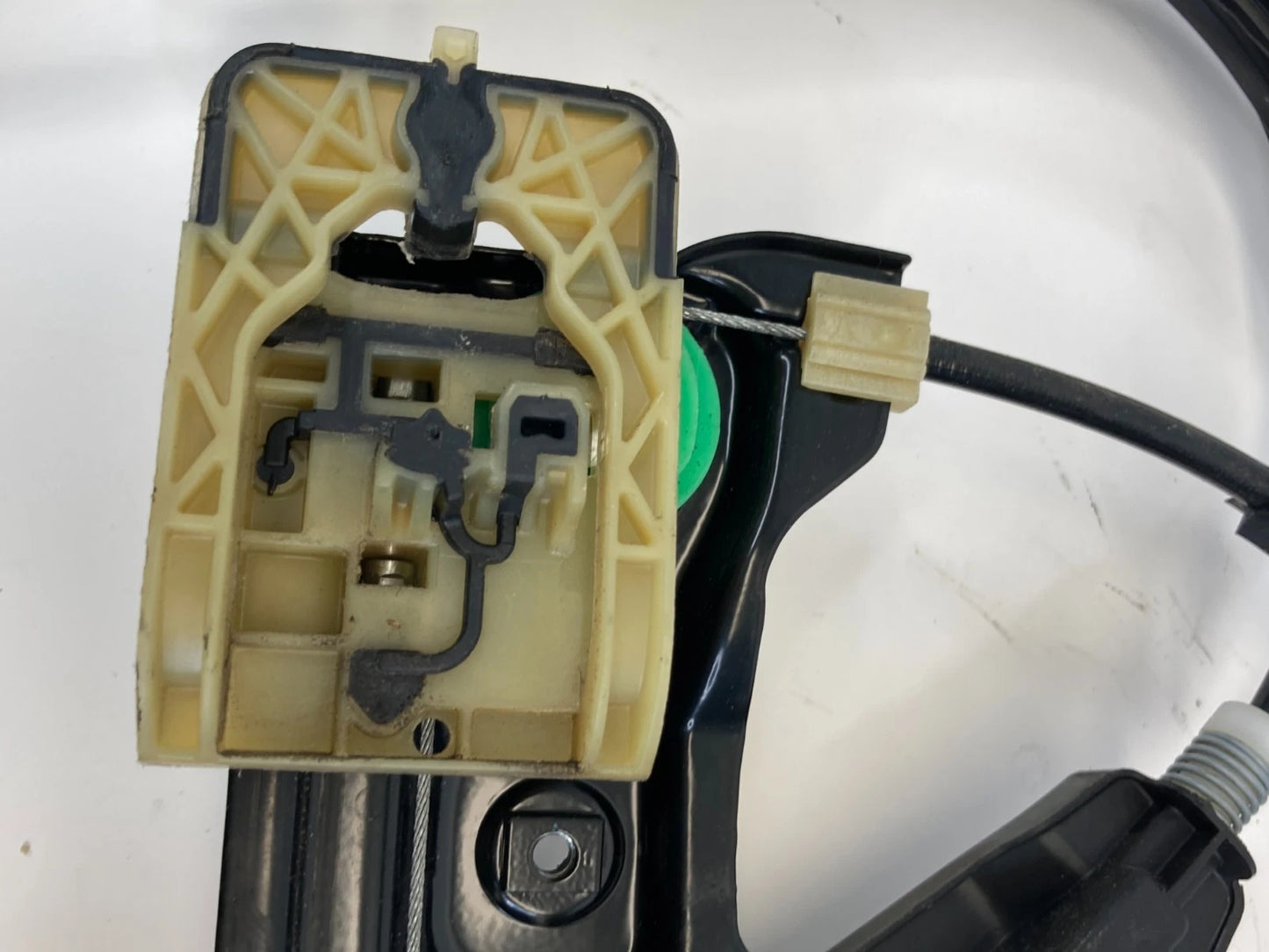 2013-2018 FORD C-MAX FRONT LEFT DRIVER SIDE POWER WINDOW REGULATOR W/ MOTOR OEM