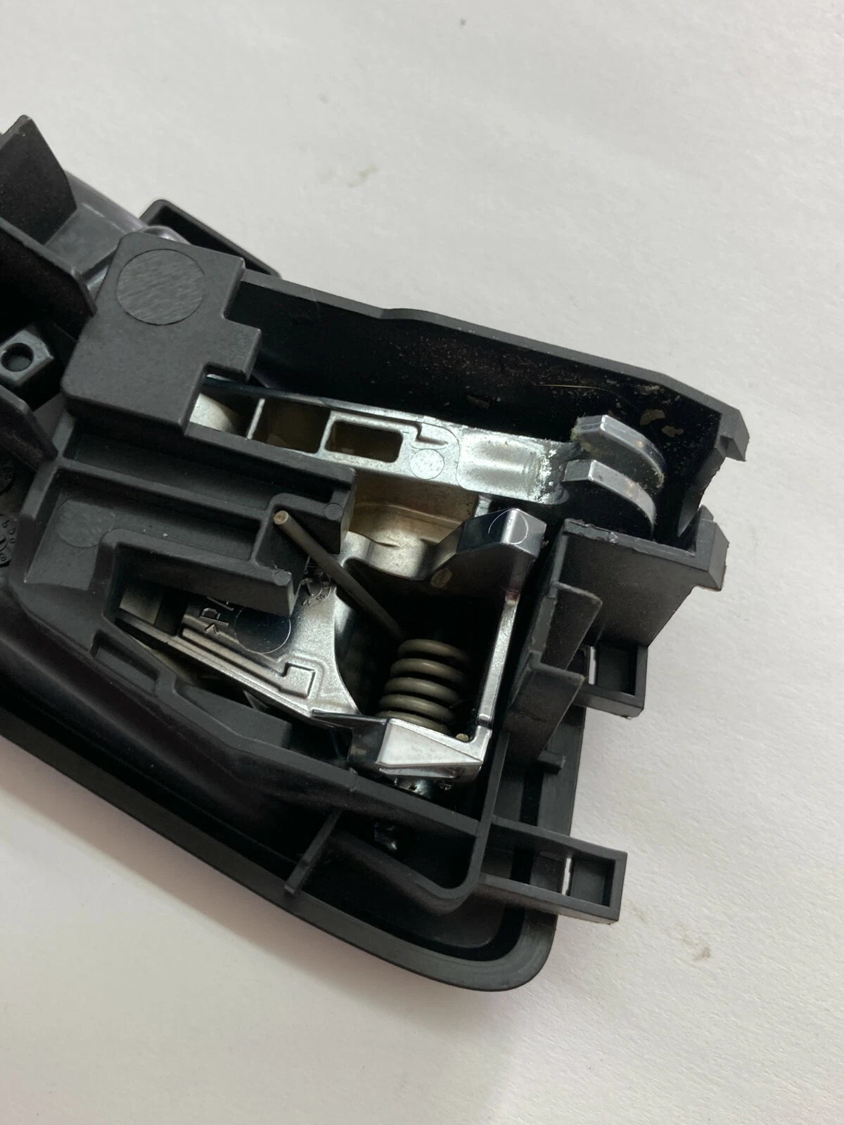 2014-2019 FORD FIESTA REAR RIGHT SIDE INTERIOR INNER DOOR HANDLE AE83A22600C OEM