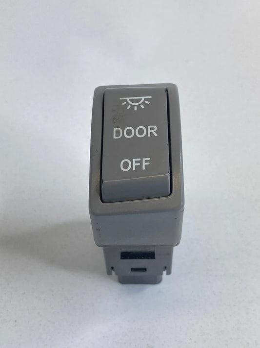 2006-2012 KIA SEDONA DASH INTERIOR DOOR DOME LAMP LIGHT BUTTON CONTROL SWITCH