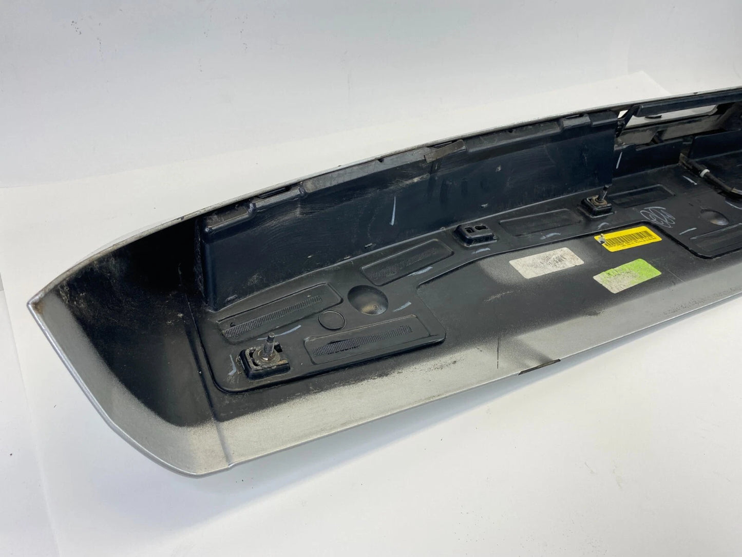 2009-2014 VW VOLKSWAGEN ROUTAN TAILGATE REAR SPOILER WING 1EX50TRMAA OEM