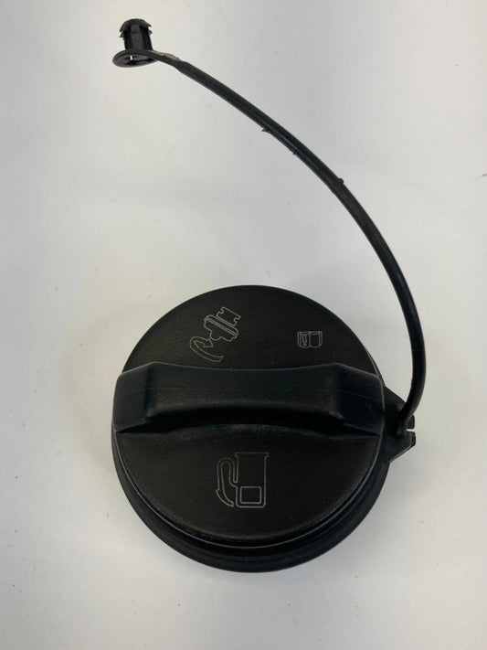 2008-2011 CADILLAC CTS 2009-2011 CADILLAC STS FUEL FILLER GAS TANK CAP OEM