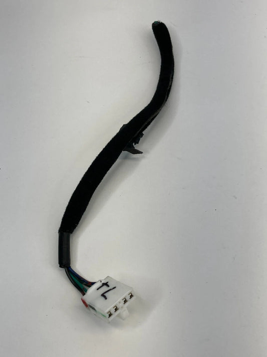 2011-2014 HYUNDAI SONATA LEFT TAILLIGHT PIGTAIL WIRE CONNECTOR PLUG OEM