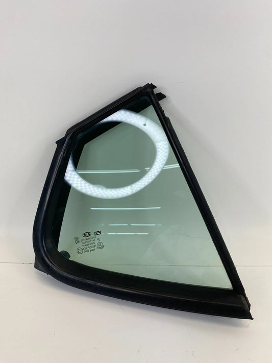 2011-2016 KIA OPTIMA REAR RIGHT BACK SIDE DOOR VENT WINDOW GLASS FIXED OEM