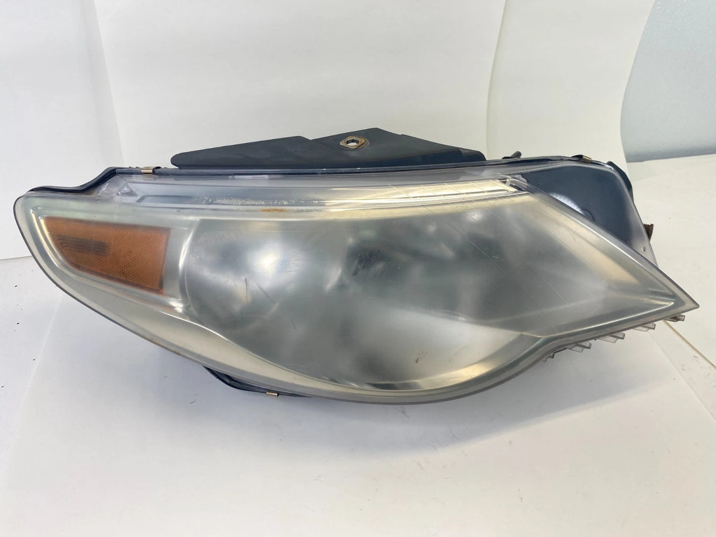 2009-2012 VW VOLKSWAGEN CC RIGHT PASSENGER HEADLIGHT LAMP HALOGEN OEM