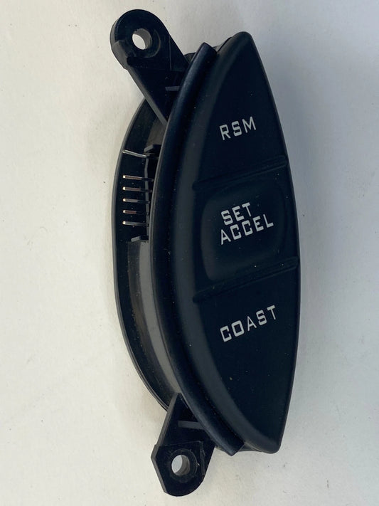 01-05 FORD EXPLORER SPORT TRAC STEERING WHEEL CRUISE CONTROL SWITCH BUTTON OEM