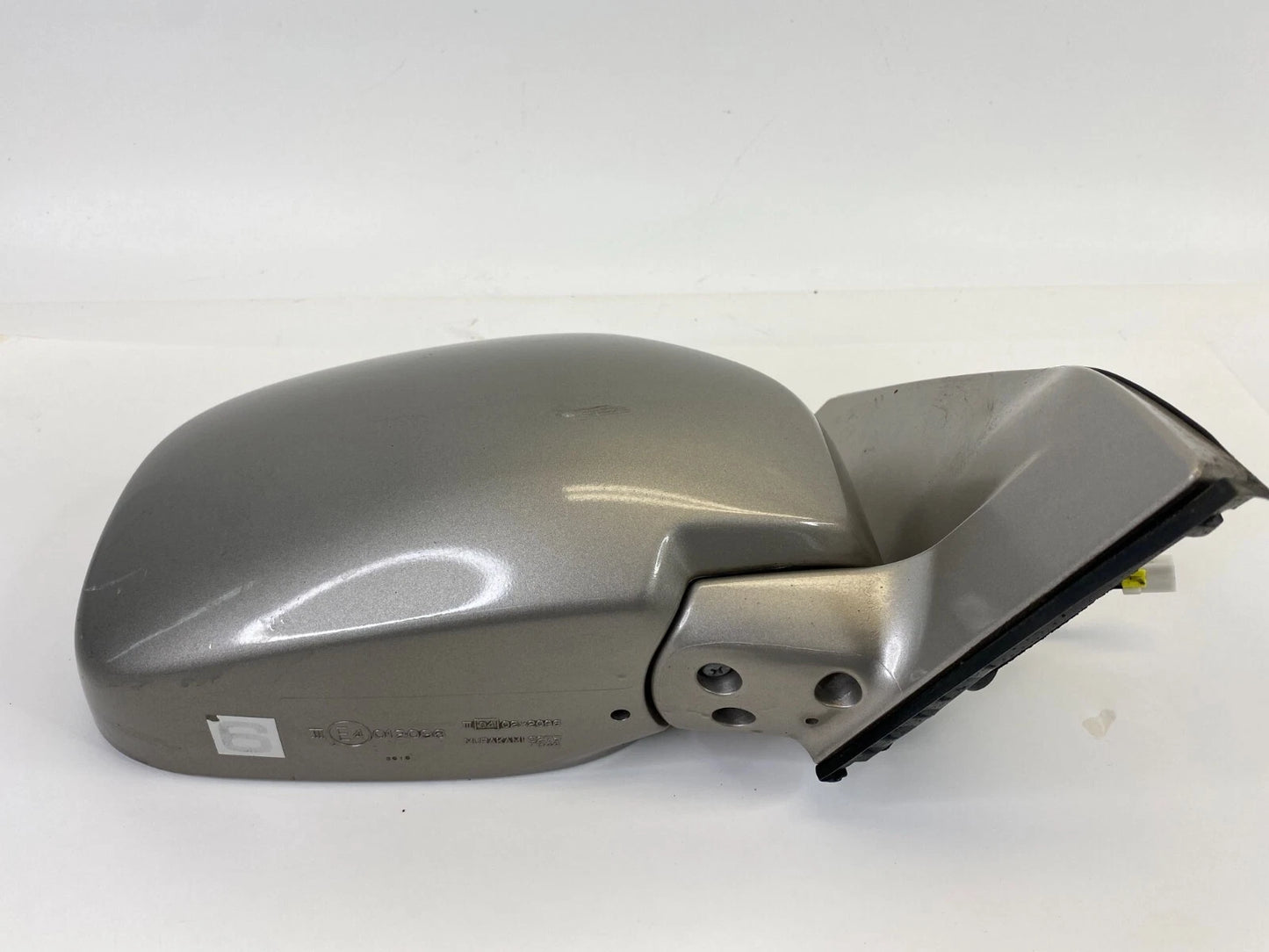2003-2006 SUZUKI XL-7 FRONT RIGHT PASSENGER SIDE VIEW POWER MIRROR ASSY E4012096