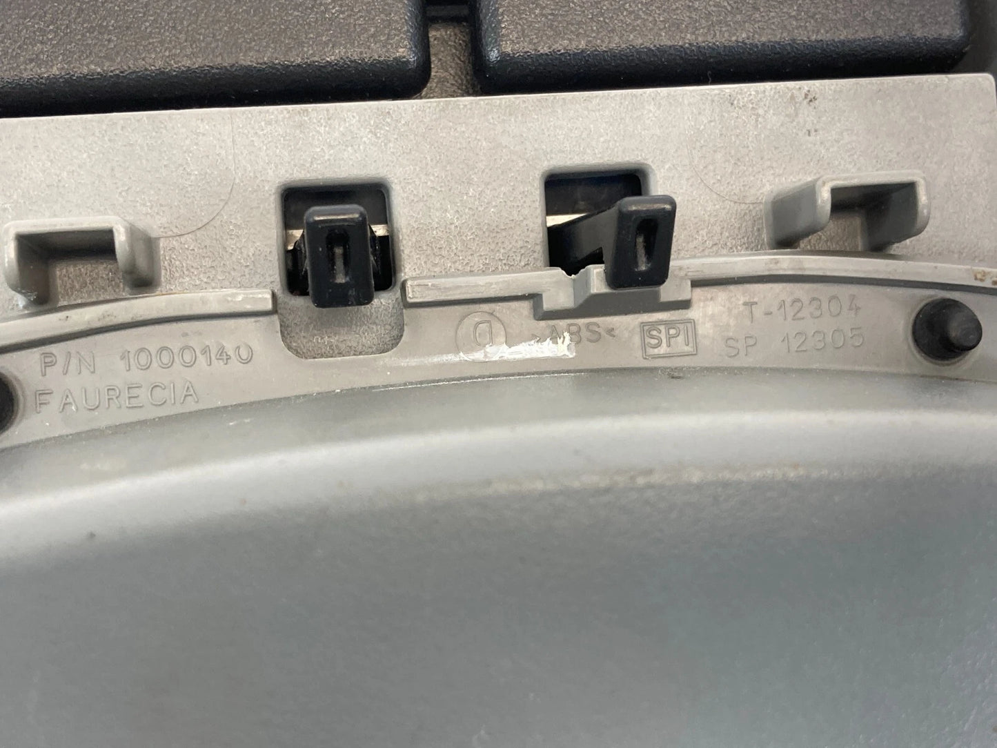 2007 2008 2009 CHRYSLER SEBRING CENTER CONSOLE STORAGE ARMREST ARM REST LID OEM