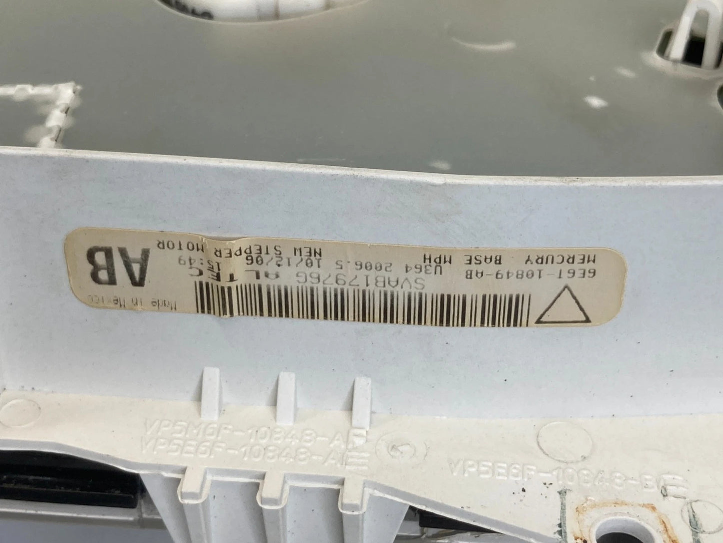 2006 2007 MERCURY MARINER DASH INSTRUMENT CLUSTER SPEEDOMETER GAUGES 179K MILES