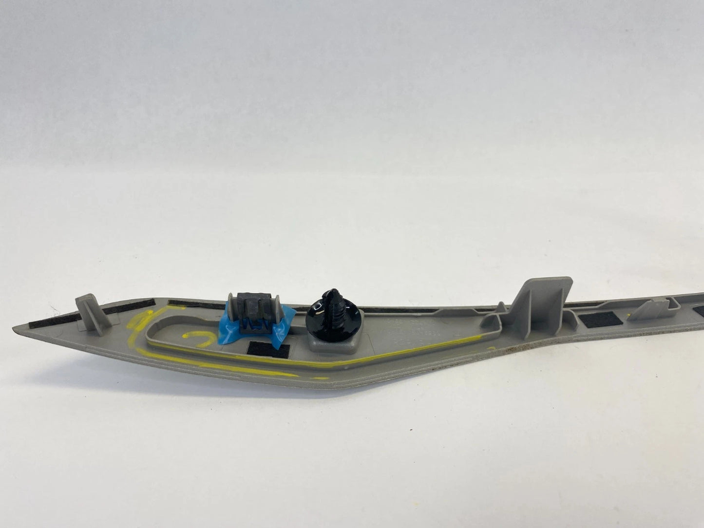 2011-2015 FORD EXPLORER RIGHT CENTER DASH RADIO TRIM BEZEL SILVER OEM