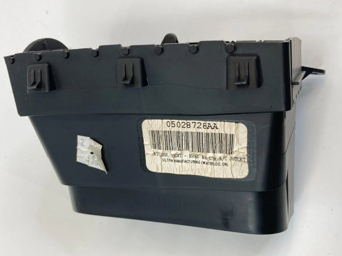 2008-2010 DODGE GRAND CARAVAN FRONT DASH CENTER RIGHT A/C AIR VENT 5028728AA OEM