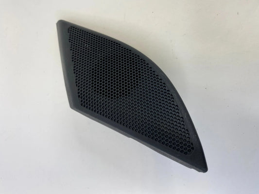 2008-2010 SATURN VUE FRONT DOOR TWEETER SPEAKER TRIM GRILLE OEM FACTORY 96673602