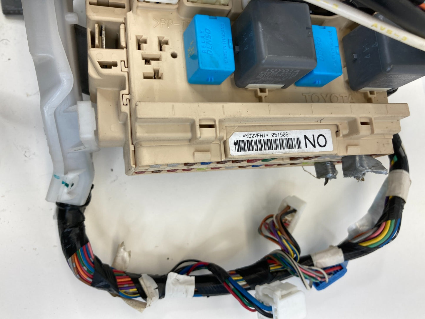 07-09 Toyota Camry Interior Cabin Fuse Box Relay Junction Block Panel 8214106J00