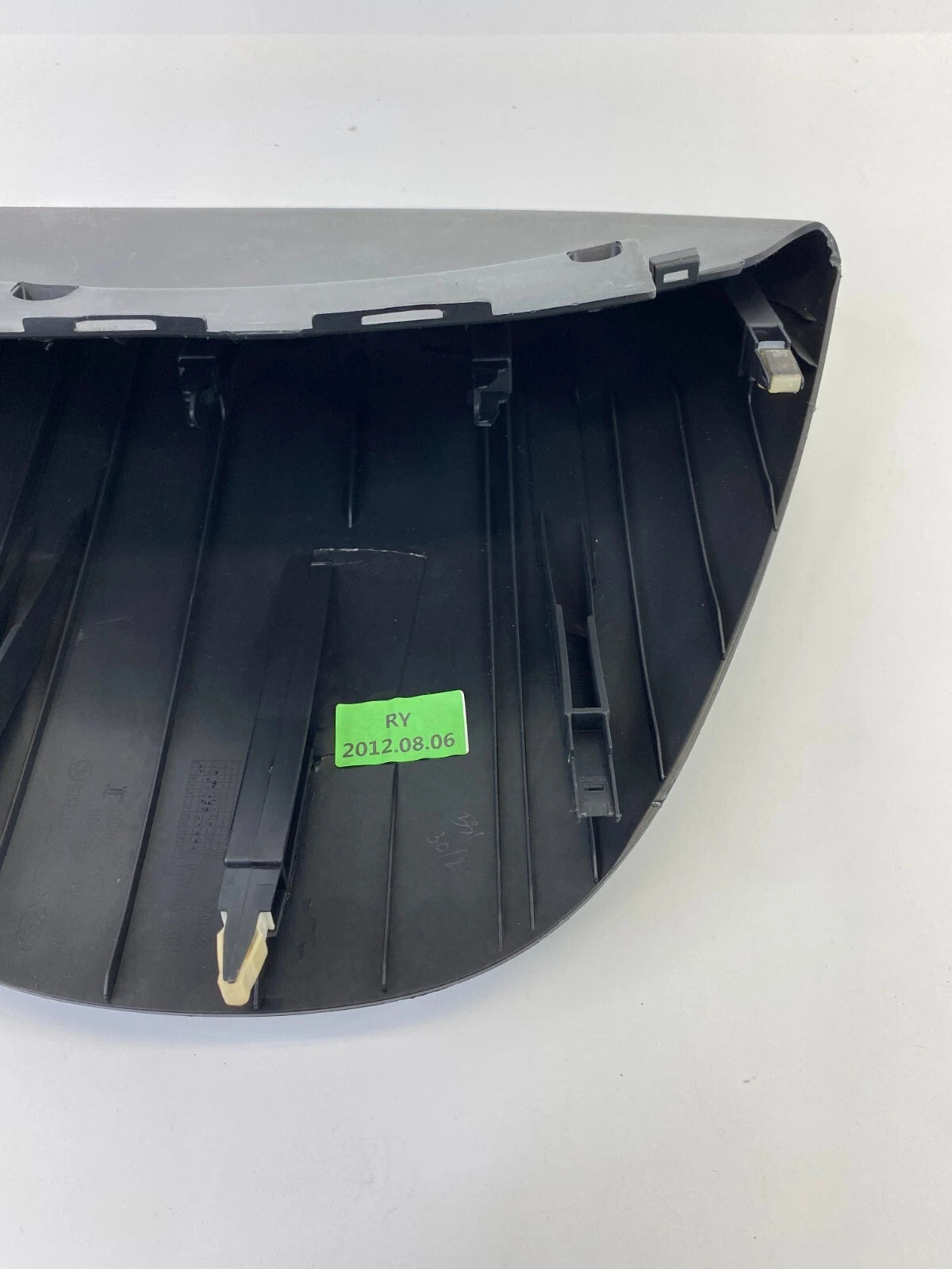 2011-2014 HYUNDAI SONATA SPEEDOMETER INSTRUMENT CLUSTER BEZEL TRIM 84830-3S000