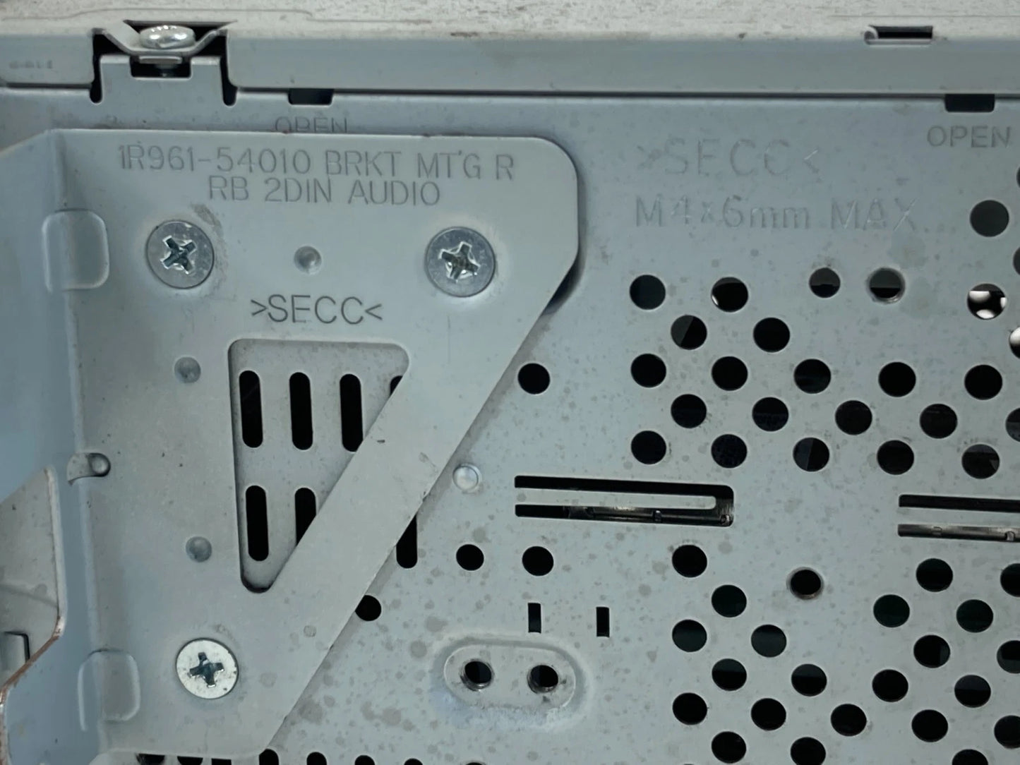2012-2014 HYUNDAI ACCENT SEDAN HATCHBACK RADIO AUDIO UNIT 96170-1R1004X OEM