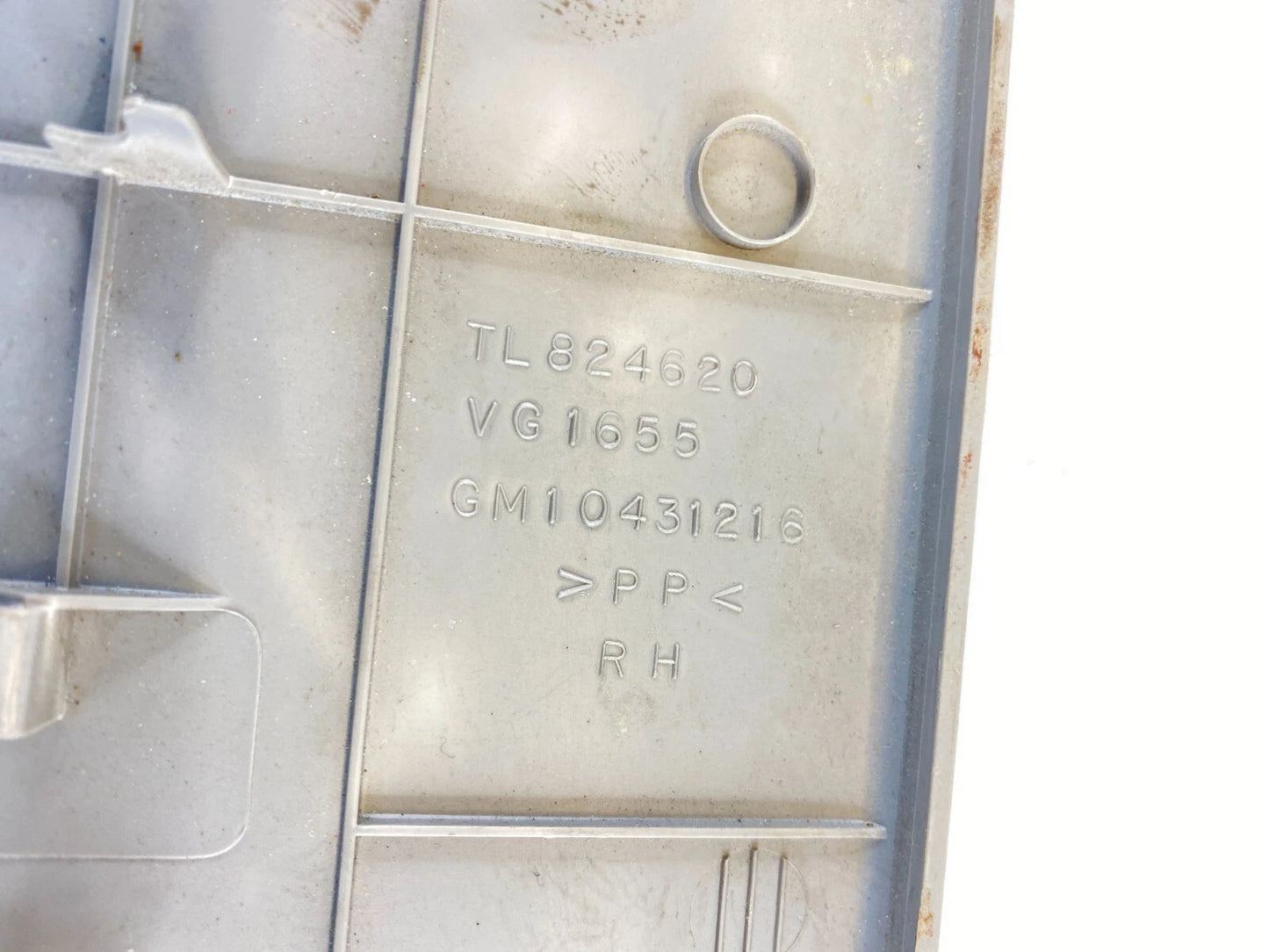 02-07 BUICK RENDEZVOUS REAR RIGHT STORAGE CARGO AREA JACK TOOL COVER 10431216