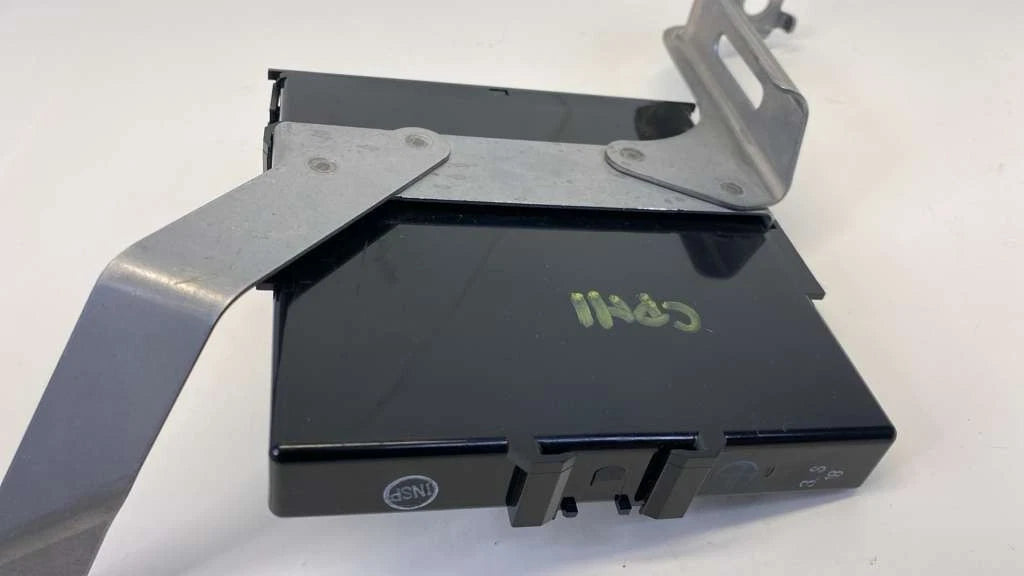 2014-2019 TOYOTA COROLLA THEFT LOCKING SMART KEY CONTROL MODULE 89990-02231 OEM