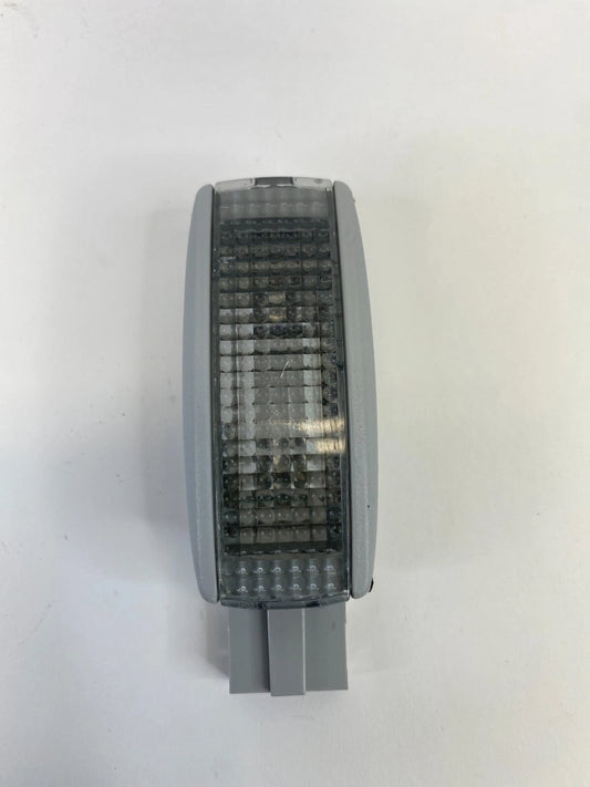 1999-2014 VOLKSWAGEN JETTA SUNVISOR LAMP SUN VISOR VANITY LIGHT 3B0-947-113 OEM