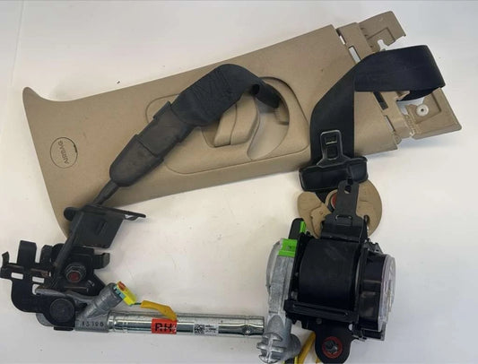 2012-2017 HYUNDAI ACCENT FRONT RIGHT SEAT BELT RETRACTOR FR RH 88880-1R600 OEM