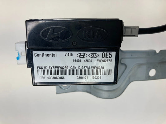 13-18 HYUNDAI SANTA FE SPORT KEYLESS ENTRY RECEIVER UNIT MODULE 95470-4Z500 OEM