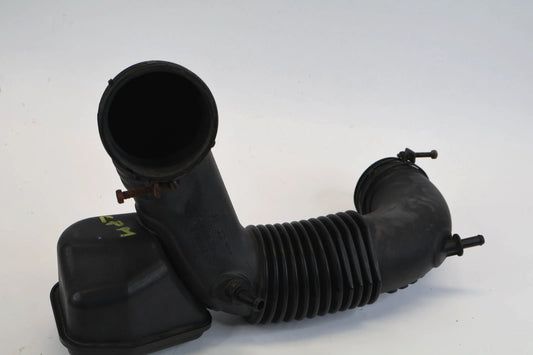 2011-2014 HYUNDAI SONATA 2.4L AIR CLEANER INTAKE DUCT HOSE TUBE OEM 28130-3Q160
